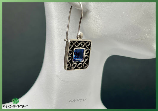 Vintage Square Filigree Earrings - Sapphire Blue