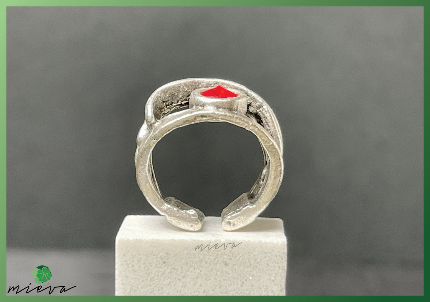 Ocean's Embrace Collection - Harmony Band Ring - Crimson Tide