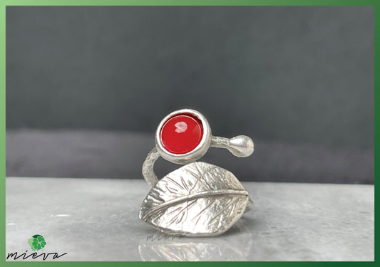 Natural Muse Ring - Crimson Petal