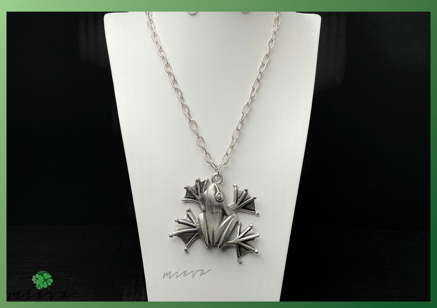 Frosted Flora Fauna Pendant - Silver Frolic