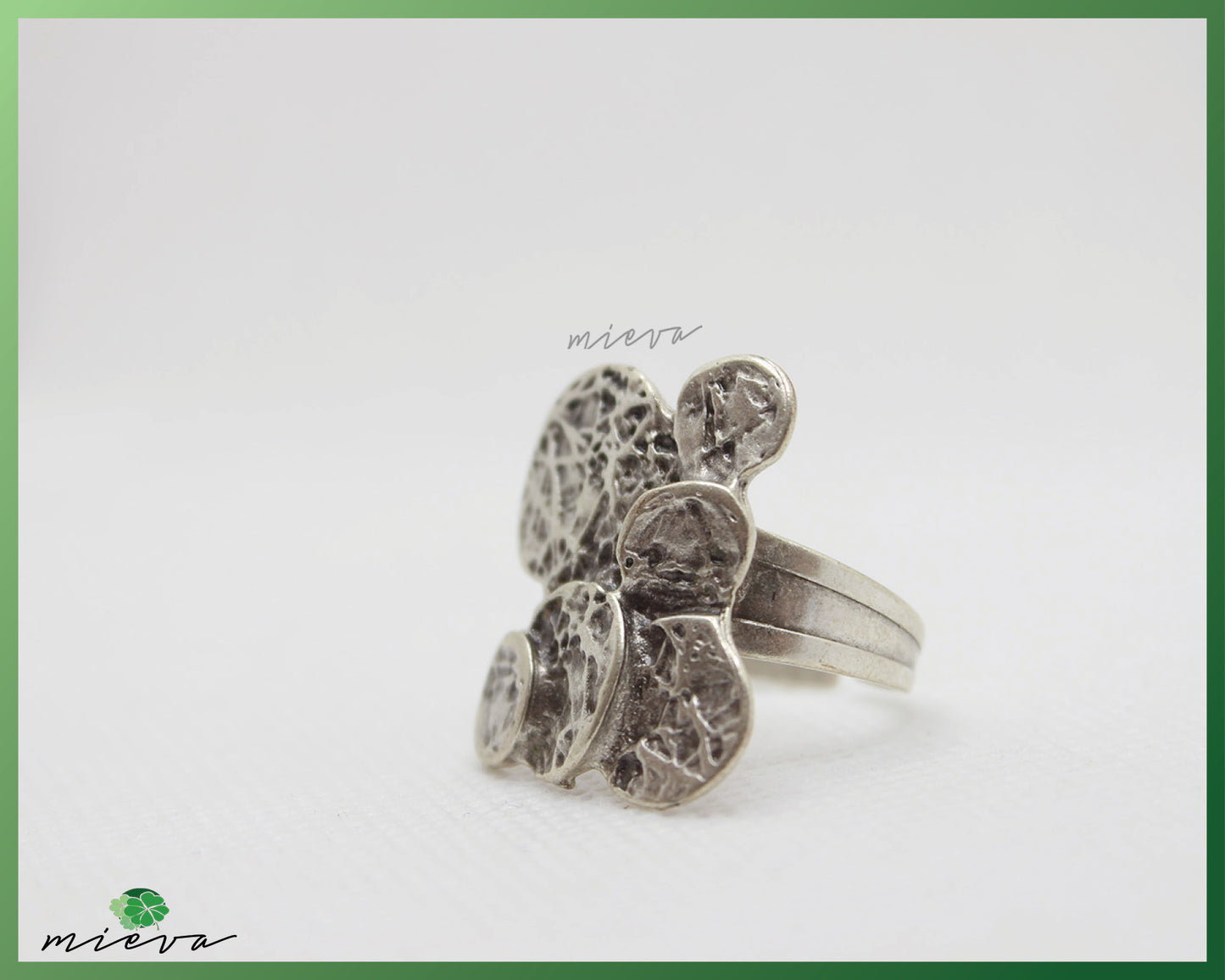 Textured Floral Bouquet Silver Ring