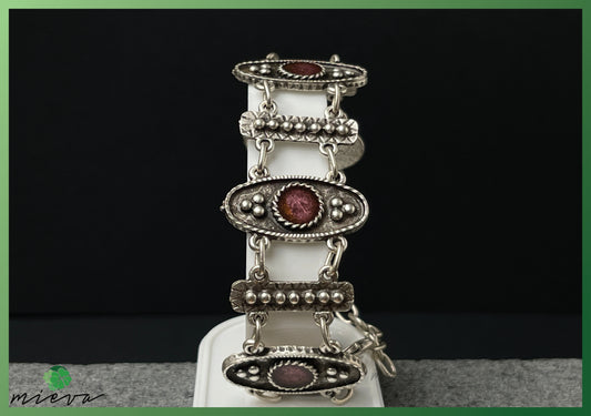 Bohemian Chic - Vintage Allure Bracelet - Antique Pink