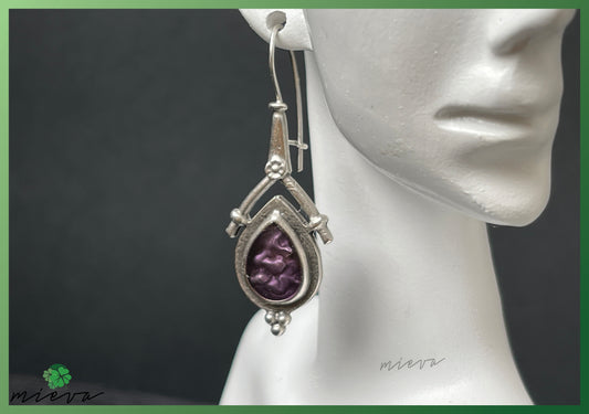 Tear of Royalty Earrings - Deep Amethyst