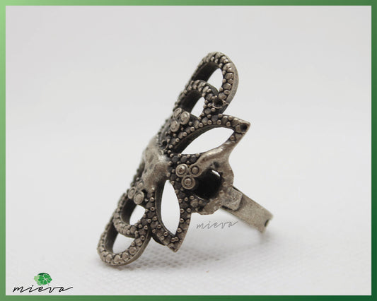 Ornate Lattice Silver Crown Ring